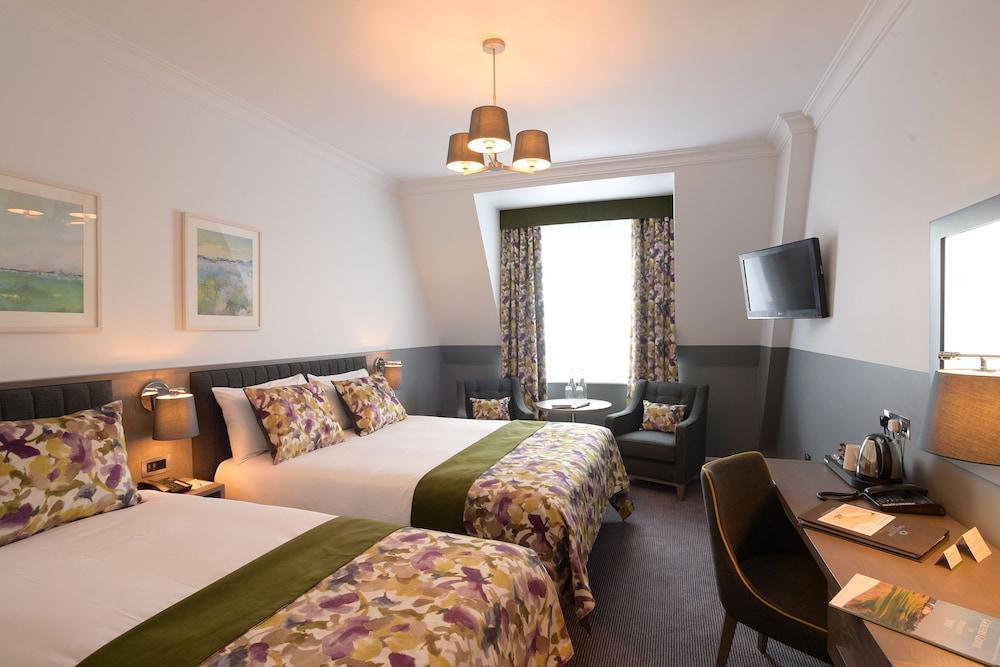 Court & Leisure Centre 4* Carrigaline